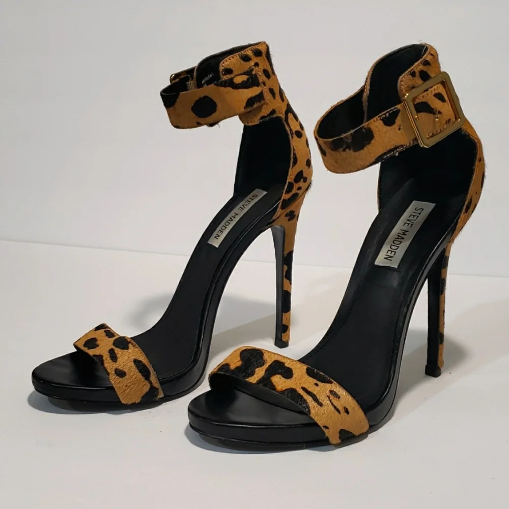 Animal print heels - Picture 4 of 8